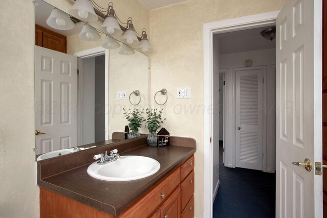 2501 S Bivins St, Amarillo, TX 79103 - bathroom featuring vanity