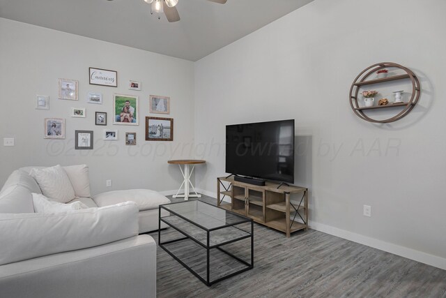 1801 Callaway Pl, Amarillo, TX 79118 - living room featuring a ceiling fan, wood finished floors, and baseboards