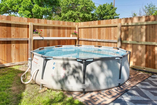 110 N Houston St, Shamrock, TX 79079 - view of pool