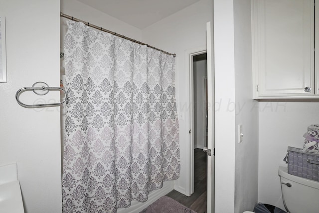 6508 Bayberry Ln, Amarillo, TX 79124 - bathroom with toilet and curtained shower