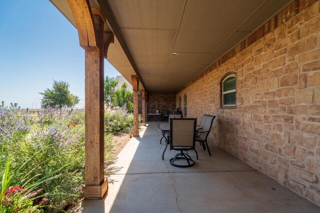 6500 Quail Springs Trl, Amarillo, TX 79119 - photo 2