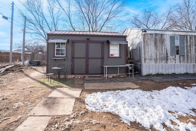 exterior space with fence