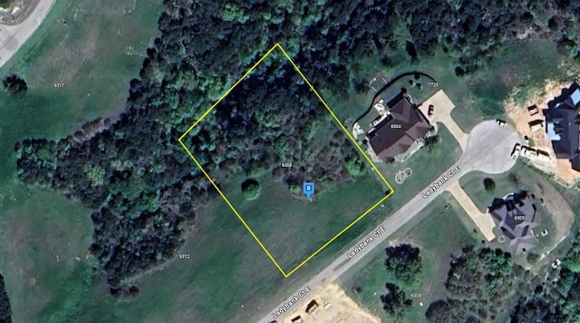 6308 E Ladybank Ct E, Court, TX 76033