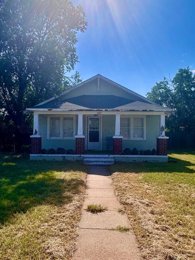 122 S Hazelwood St, Spearman, TX 79081 - photo 1