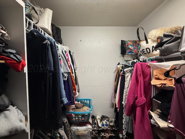 1007 N Jackson St, Amarillo, TX 79107 - view of spacious closet