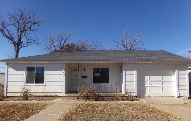 917 Dahlia St, Amarillo, TX 79107 - photo 1