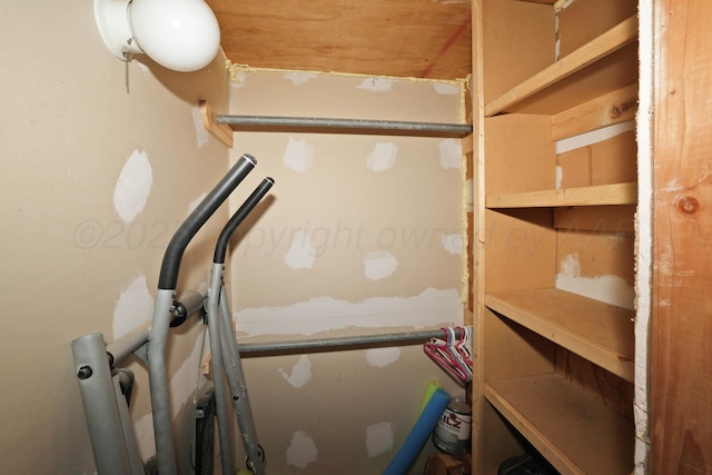 506 E 5th St, Sunray, TX 79086 - interior space