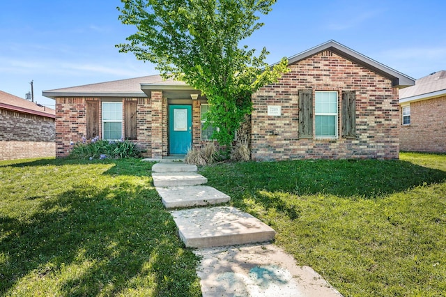 7209 Explorer Trl, Amarillo, TX 79118 - single story home featuring brick siding and a front yard