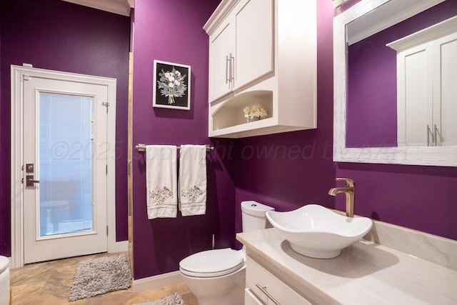 27 Carnoustie Ln, Amarillo, TX 79124 - bathroom with toilet and vanity