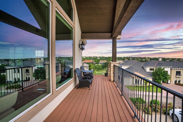 27 Carnoustie Ln, Amarillo, TX 79124 - view of deck at dusk