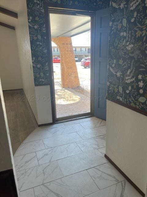 4304 Ridgecrest Cir, Amarillo, TX 79109 - photo 3