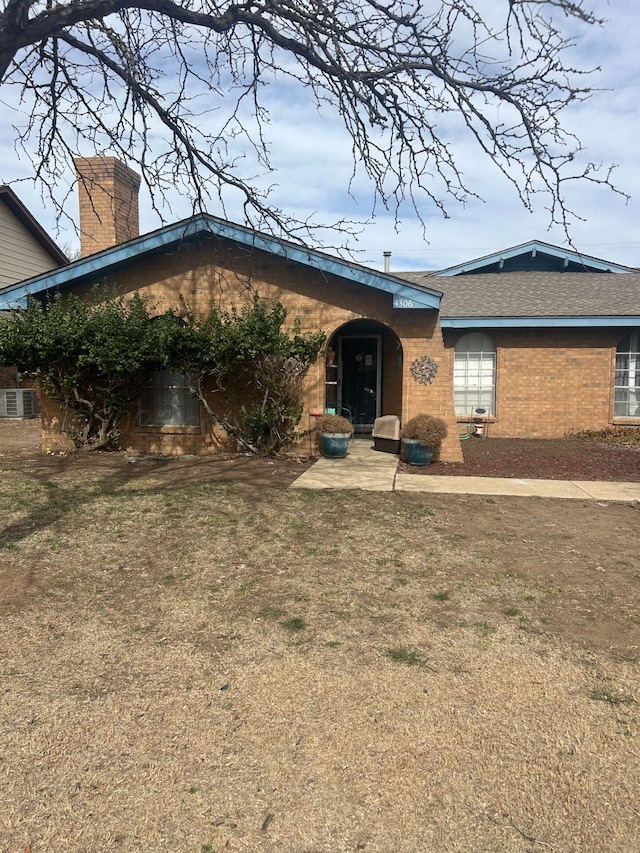 4304 Ridgecrest Cir, Amarillo, TX 79109 - photo 17