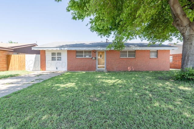 1608 Heather St, Amarillo, TX 79107 - ranch-style home featuring brick siding