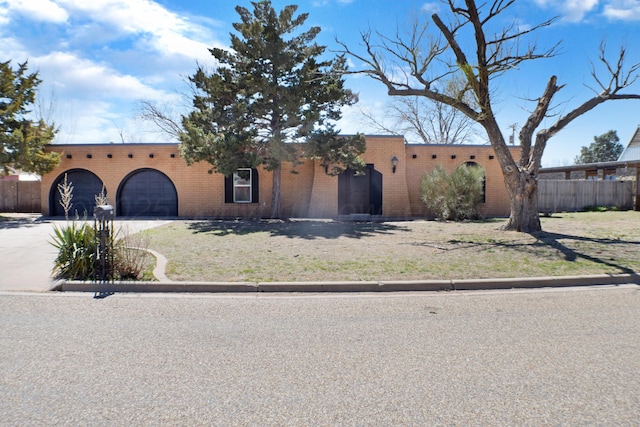 401 W 15th St, Friona, TX 79035 - photo 1