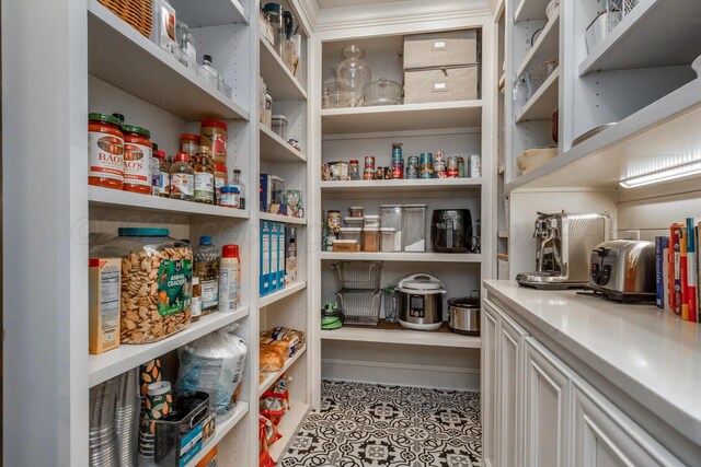 2112 Clubview, Amarillo, TX 79124 - view of pantry