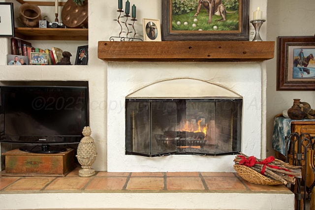 803 N Locust St, Wildorado, TX 79098 - detailed view of a glass covered fireplace