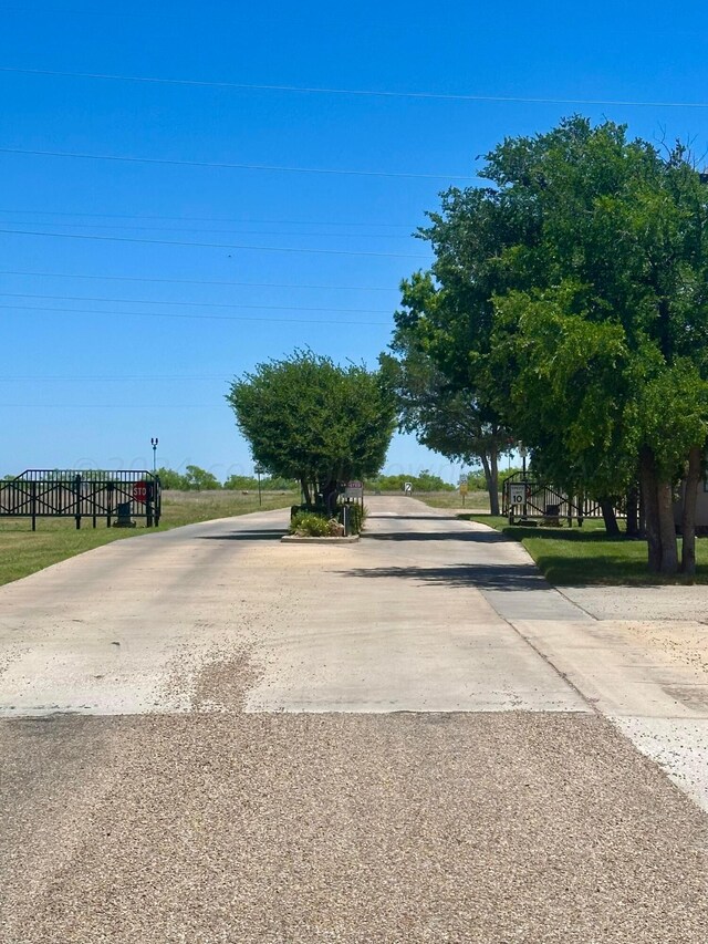 710 Canyon Pkwy, Canyon, TX 79015 - photo 7