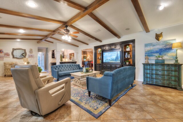 5200 Kingswood Cir, Amarillo, TX 79109 - living room featuring ceiling fan