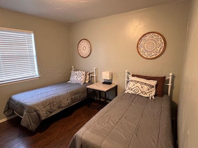 1506 S Birch St, Perryton, TX 79070 - photo 7