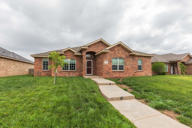 3508 Bismarck Ave, Amarillo, TX 79118 - single story home with brick siding and a front yard