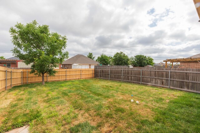 3508 Bismarck Ave, Amarillo, TX 79118 - view of yard