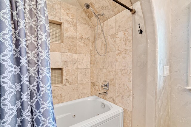 4 Kingsridge Pl, Amarillo, TX 79106 - bathroom with shower / bath combo with shower curtain