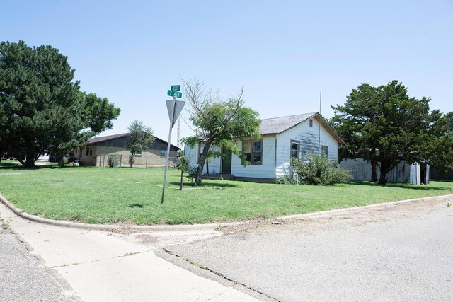 321 Allen Ave, Stinnett, TX 79083 - photo 27