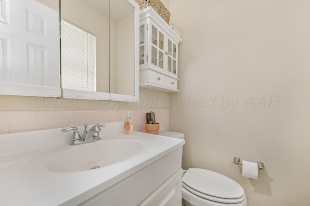 5222 S Travis St, Amarillo, TX 79110 - bathroom featuring vanity and toilet