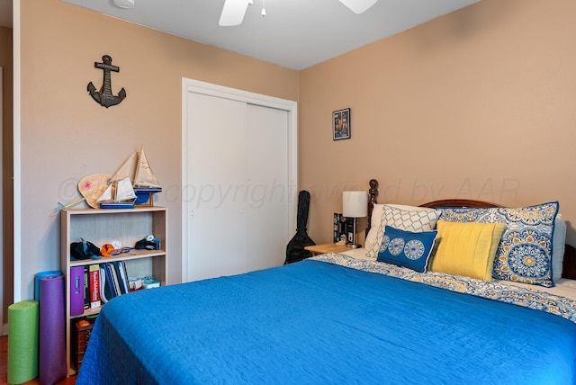 3607 Fleetwood Dr, Amarillo, TX 79109 - bedroom featuring a closet and a ceiling fan
