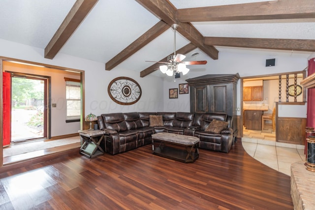 7806 Cervin Dr, Amarillo, TX 79121 - living room featuring light wood-style floors and ceiling fan
