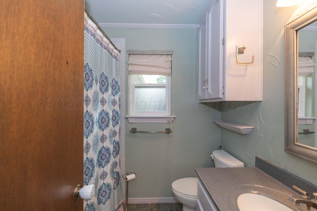 7806 Cervin Dr, Amarillo, TX 79121 - bathroom with toilet, vanity, ornamental molding, and a shower with curtain