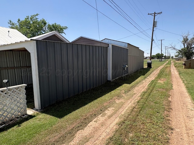 605 E 4th St, Panhandle, TX 79068 - view of grassy yard