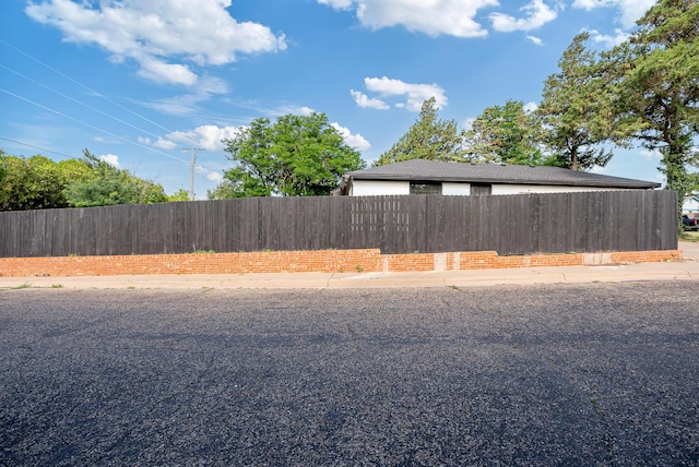 3701 Westlawn Ave, Amarillo, TX 79102 - view of yard