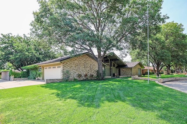 402 Carson Ave, Dumas, TX 79029 - photo 3