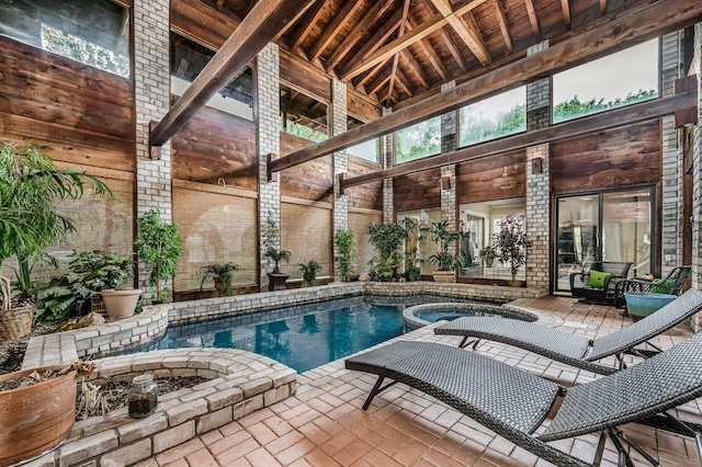 7402 Lynnlee Pl, Amarillo, TX 79121 - view of swimming pool featuring a patio and a pool with connected hot tub
