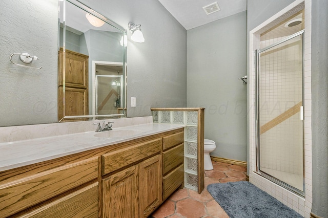 7402 Lynnlee Pl, Amarillo, TX 79121 - bathroom featuring a stall shower, vanity, and tile patterned flooring