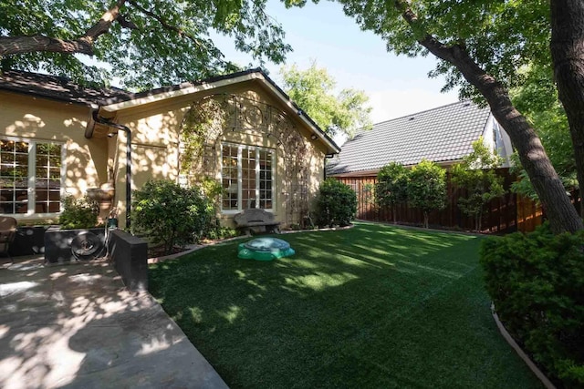 2200 Parker St, Amarillo, TX 79109 - view of yard