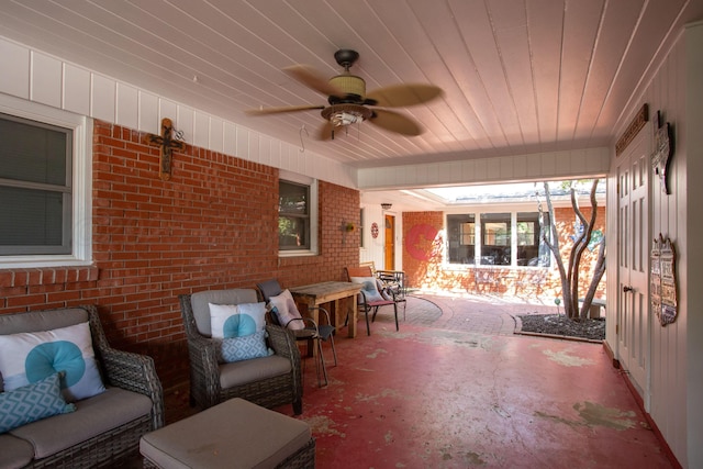 2900 Teckla Blvd, Amarillo, TX 79106 - view of patio / terrace featuring ceiling fan