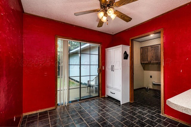 6700 Deer Park Dr, Amarillo, TX 79124 - entryway with a textured ceiling and ceiling fan