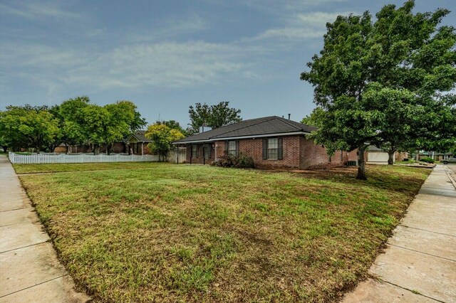 6700 Deer Park Dr, Amarillo, TX 79124 - view of front of house