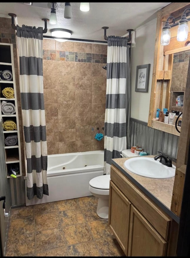 100 Bunavista St, Borger, TX 79007 - full bathroom with vanity, shower / bathtub combination with curtain, a textured ceiling, and toilet