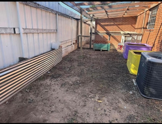 100 Bunavista St, Borger, TX 79007 - exterior space featuring central AC unit