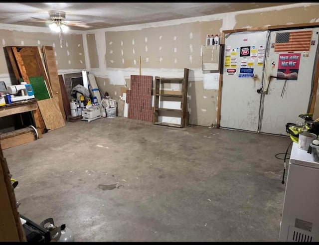 100 Bunavista St, Borger, TX 79007 - basement featuring white fridge