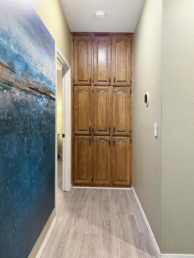 8 Glenbrook Dr, Borger, TX 79007 - corridor with light wood-style floors