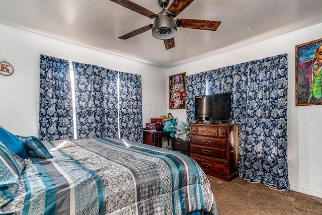 bedroom featuring carpet and ceiling fan