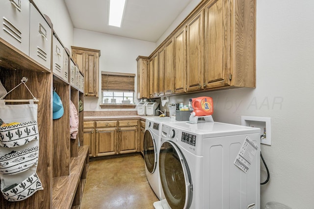 7 Pebble Beach Ct, Amarillo, TX 79124 - washroom featuring cabinet space and washing machine and dryer