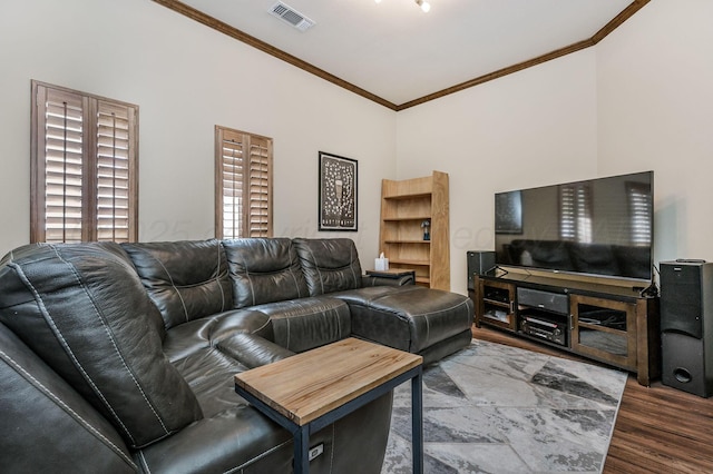 7 Pebble Beach Ct, Amarillo, TX 79124 - living room featuring crown molding and wood finished floors