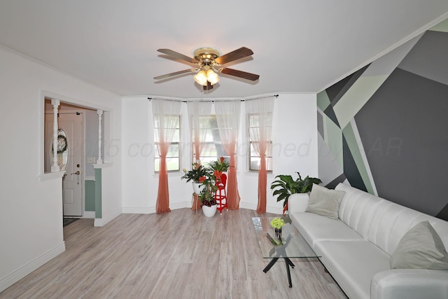 6006 Elmhurst Rd, Amarillo, TX 79106 - living area featuring ceiling fan, light wood-style flooring, and baseboards
