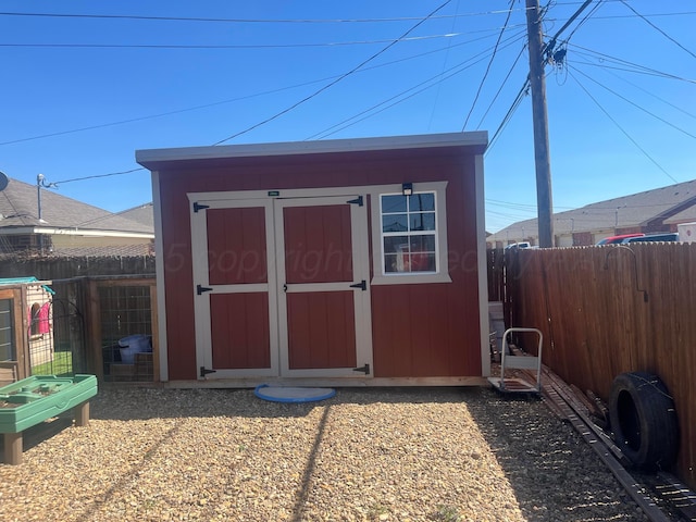 4406 S Roberts St, Amarillo, TX 79118 - view of shed featuring a fenced backyard