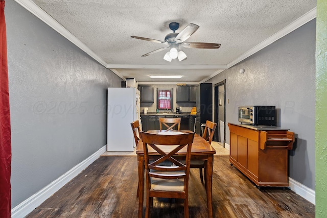 405 Dysart St, Claude, TX 79019 - photo 6